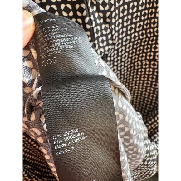 COS Printed Midi Black & White Geometric Shirt Dress EUC Size EUR 36 $135 MSRP - Picture 12 of 13